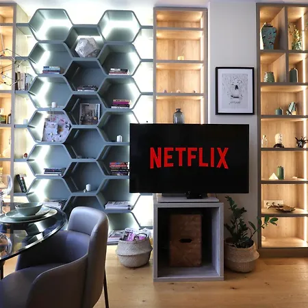 Apartman New Glamours With Elevator